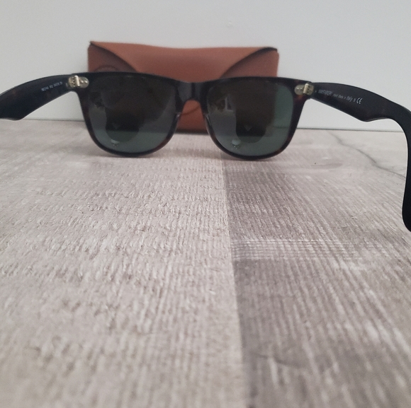 Ray Ban Wayfarer - Picture 4 of 5
